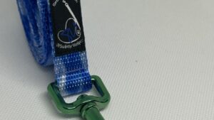 BluPorcelain Emerald Accent